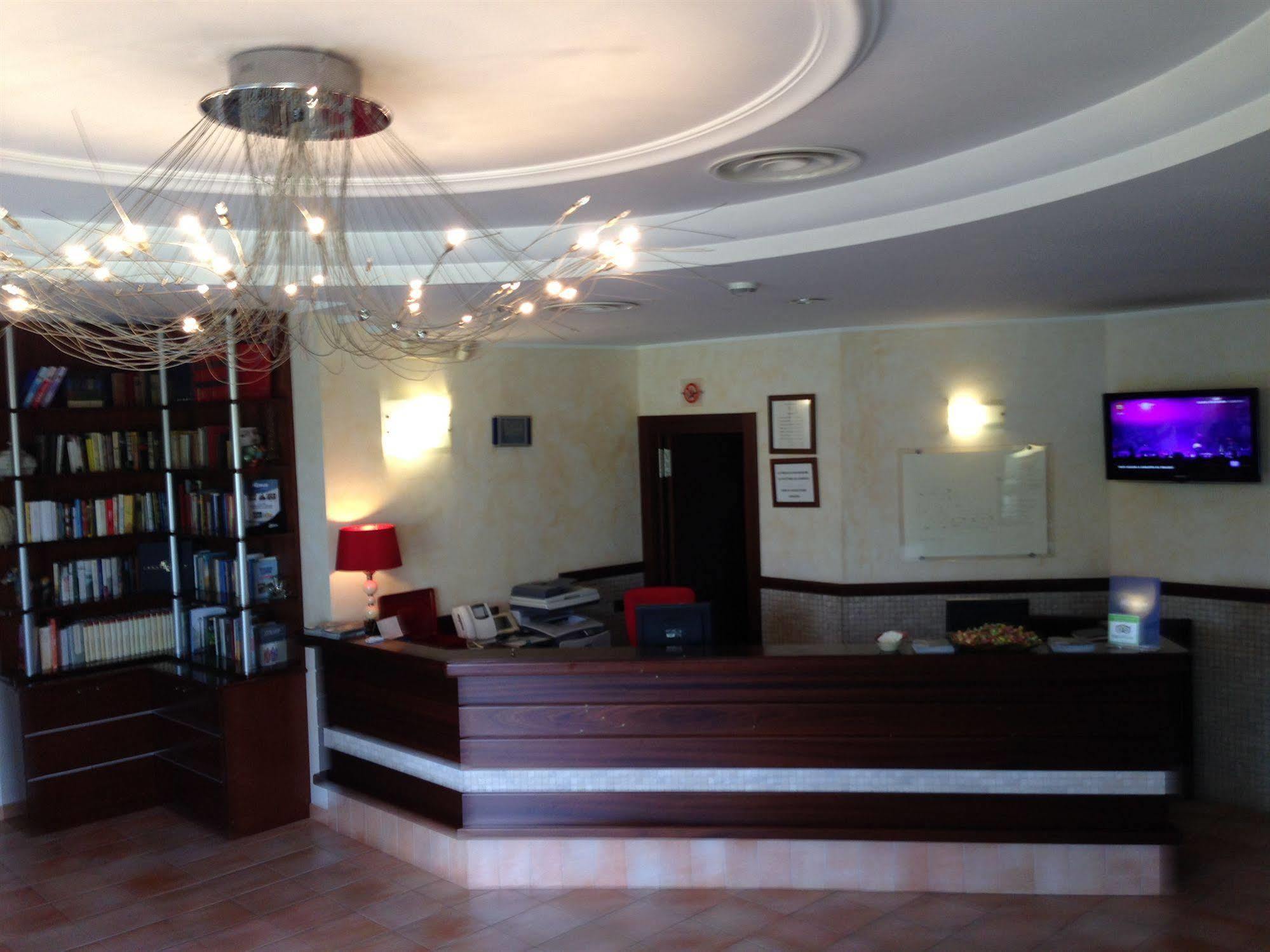 La Locanda Del Cavaliere Borgo Montello Kültér fotó